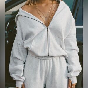 NWT JOAH BROWN OVERSIZED ZIP HOODIE